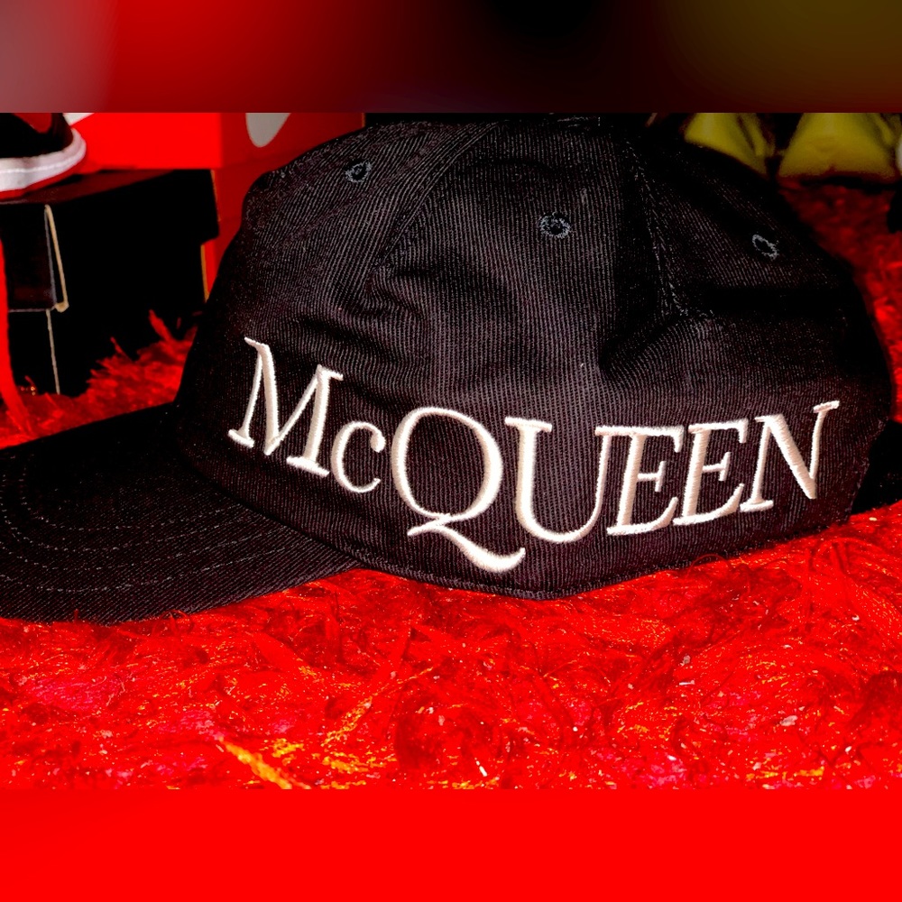 Alexander MCqueen